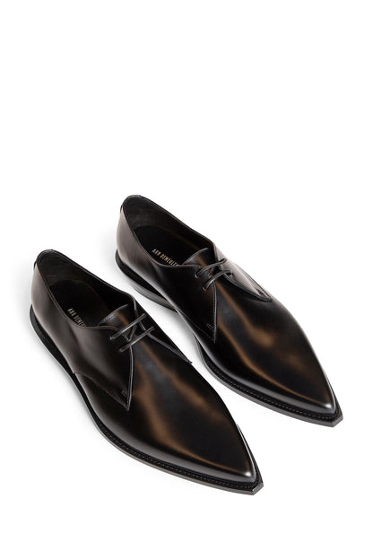 Falko Pointy Derby Shoes