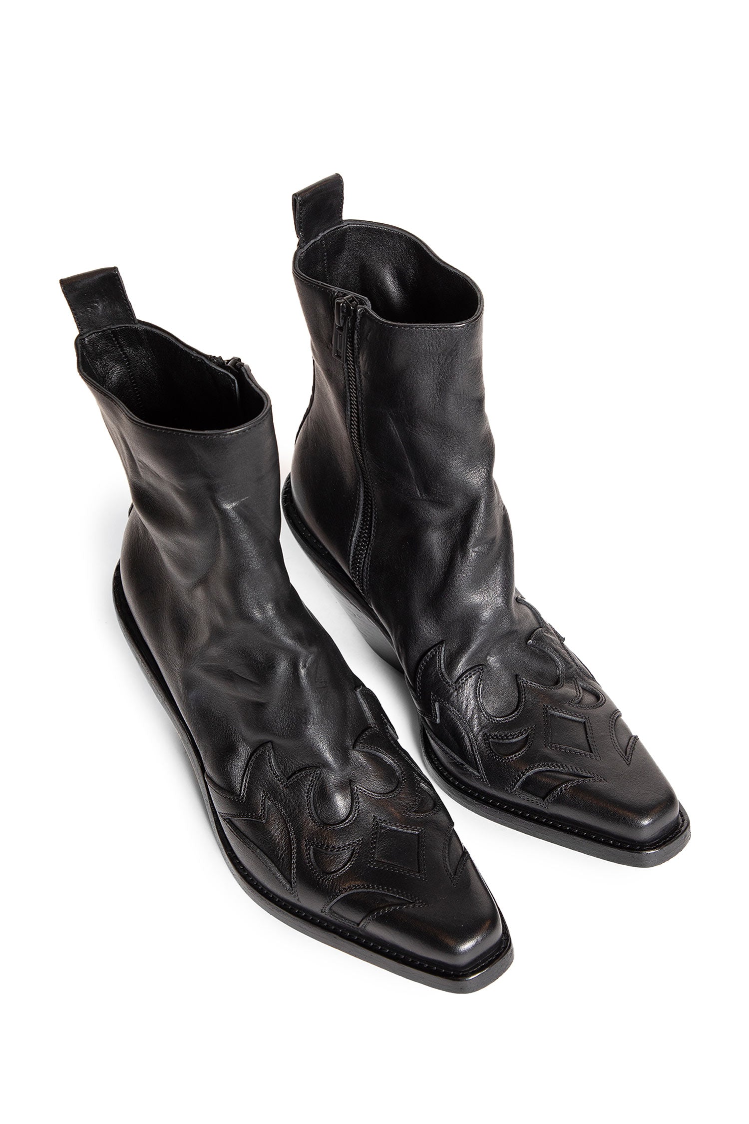 Hemo Western Boots in washed grained calfskin