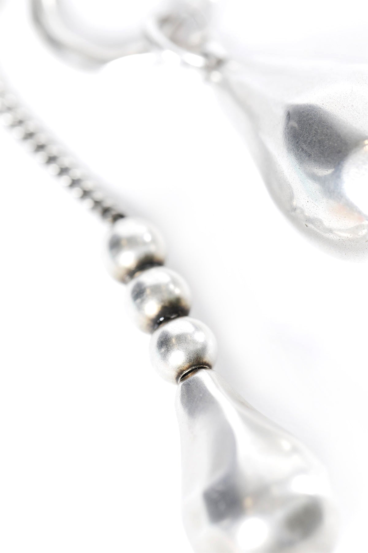 Nais Pearl Earrings