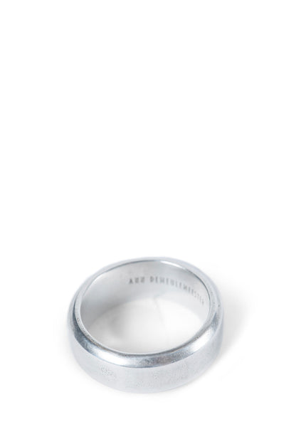 Vasti Minimalistic Ring