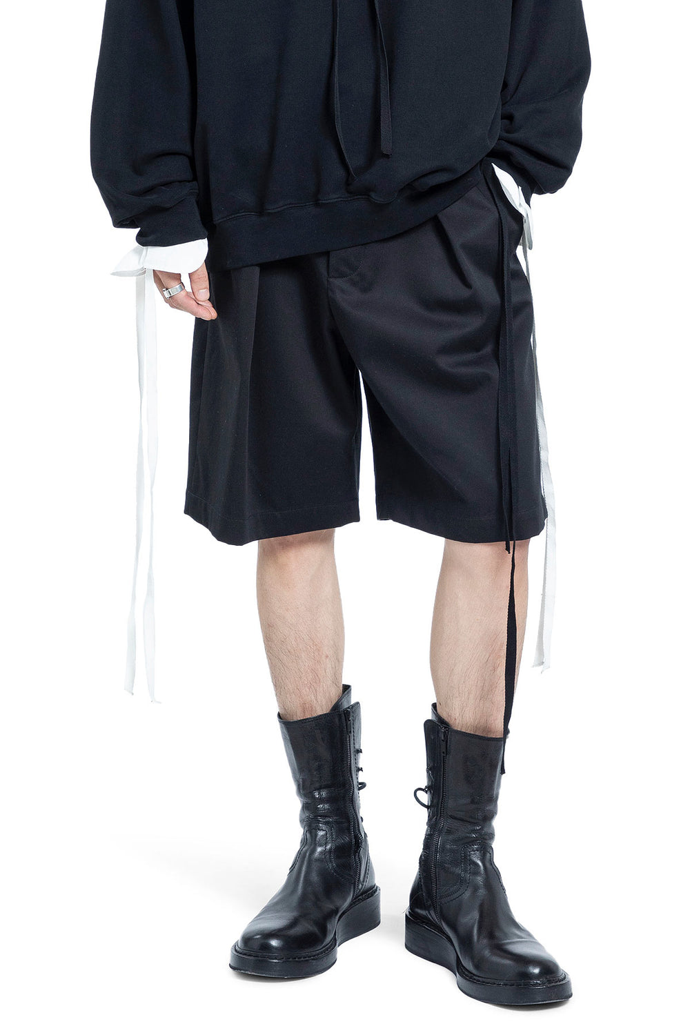ANN DEMEULEMEESTER Noral Pleated Shorts man