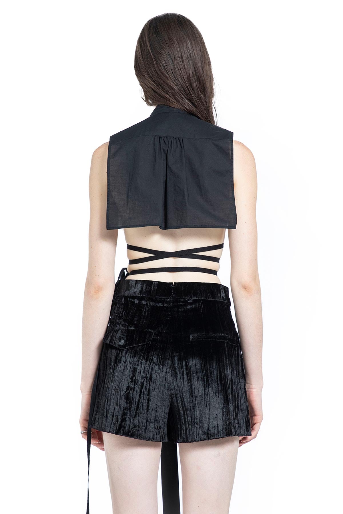 Cyra Plastron Sleeveless Top