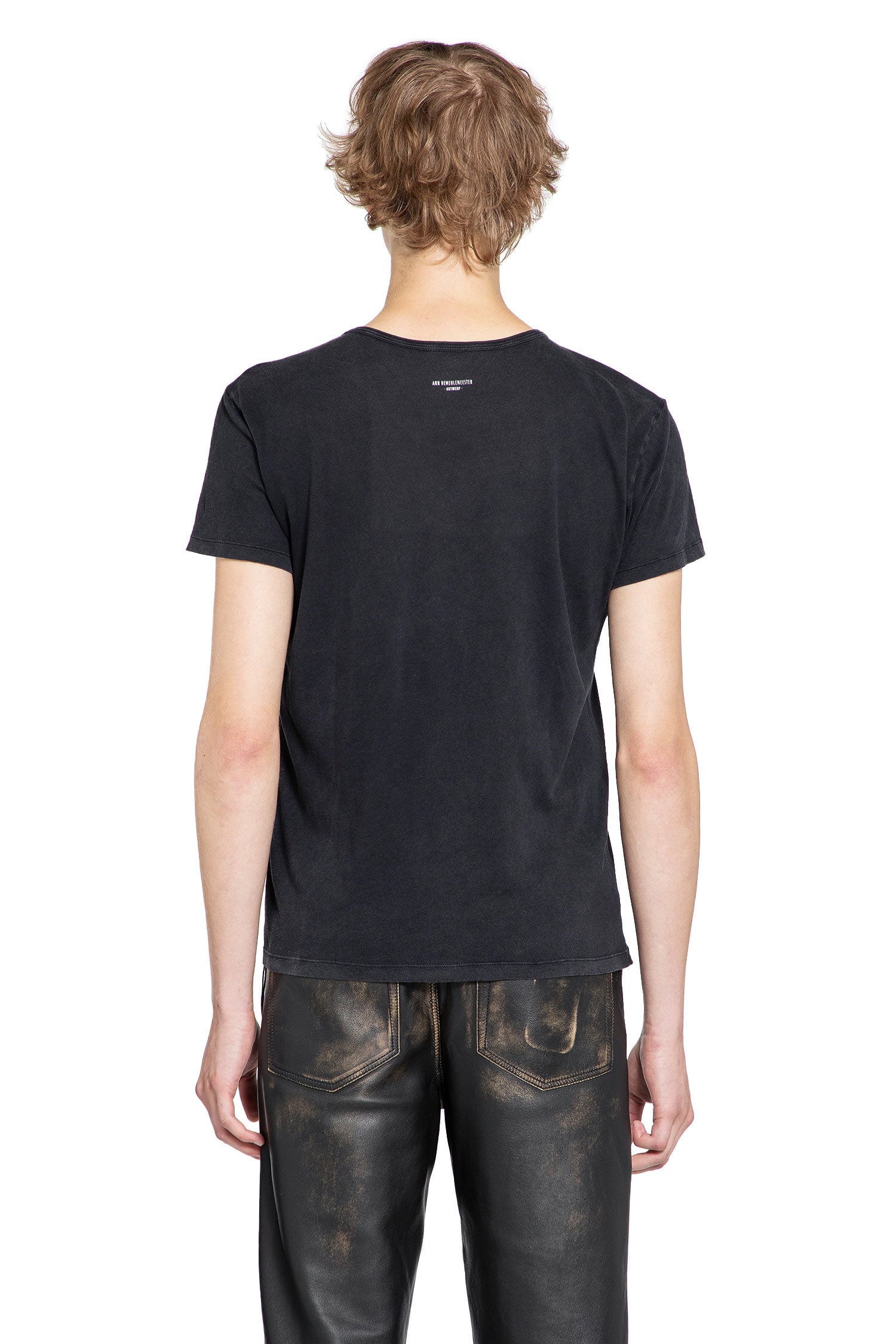ANN DEMEULEMEESTER MAN  T-SHIRTS & TANK TOPS