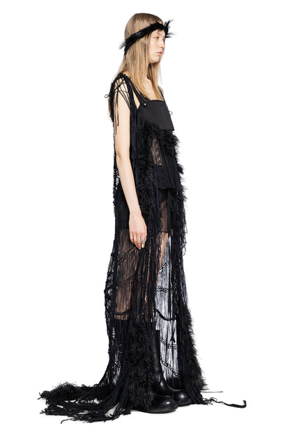 Ildi Crochet Scarf with Feathered Fringes