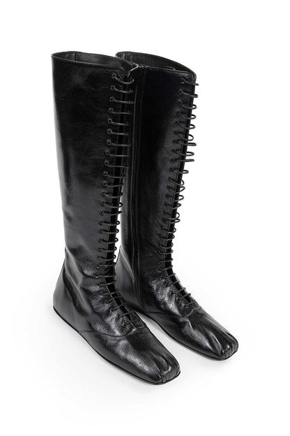 Ysha Boots in Semi-Shiny Leather