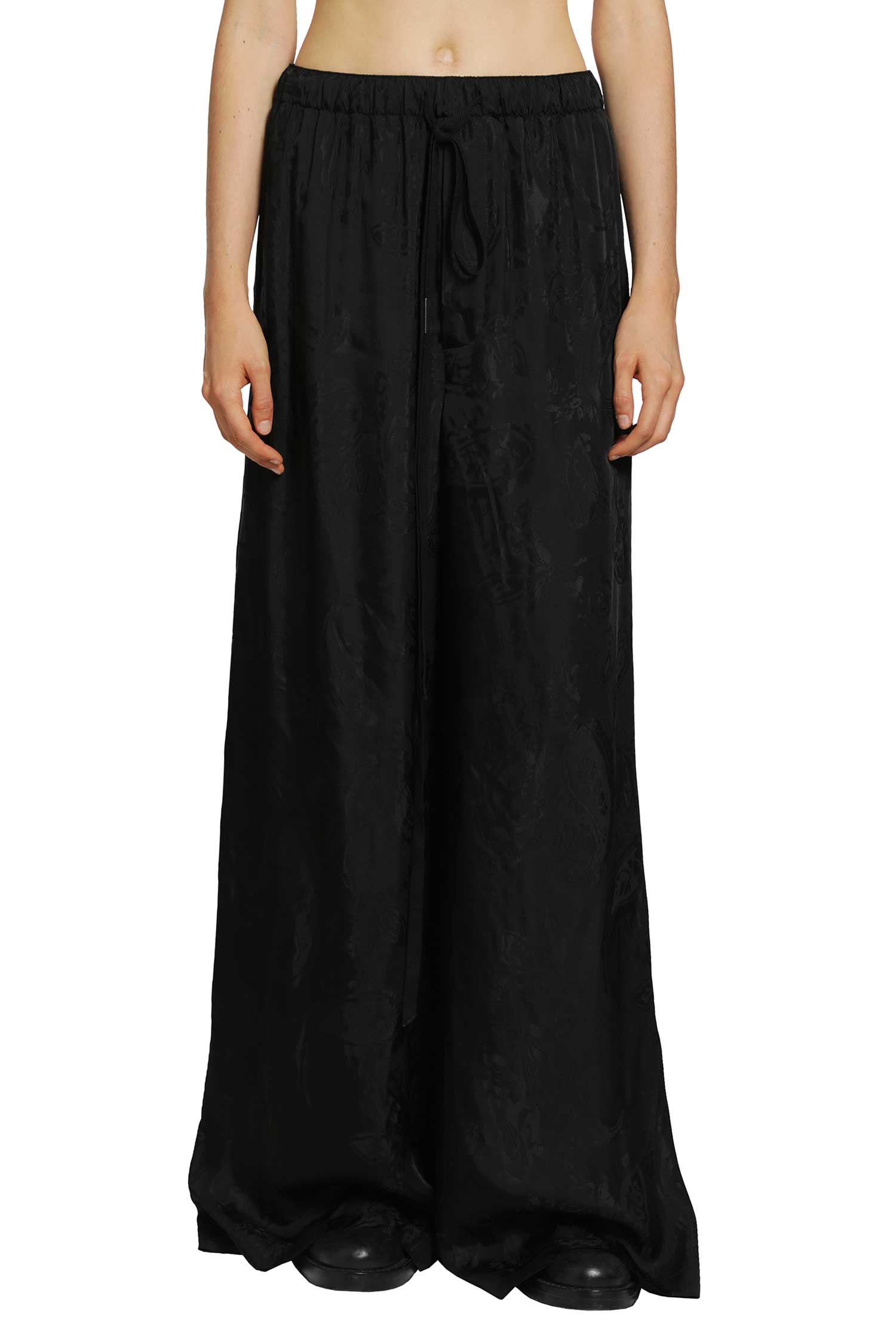 Nevi Lounge Pants in Paisley Satin