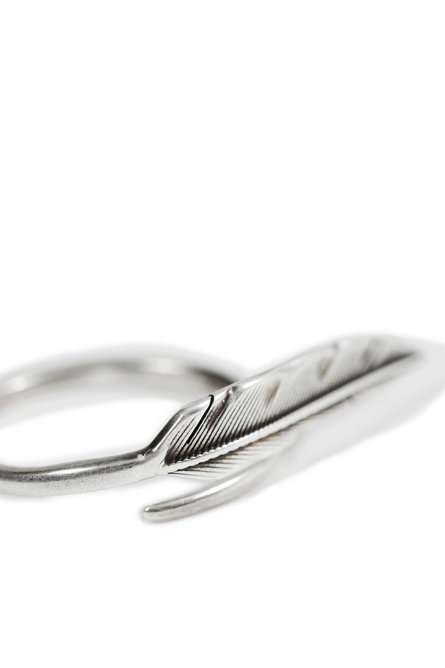 ANN DEMEULEMEESTER Berk Feather Ring woman