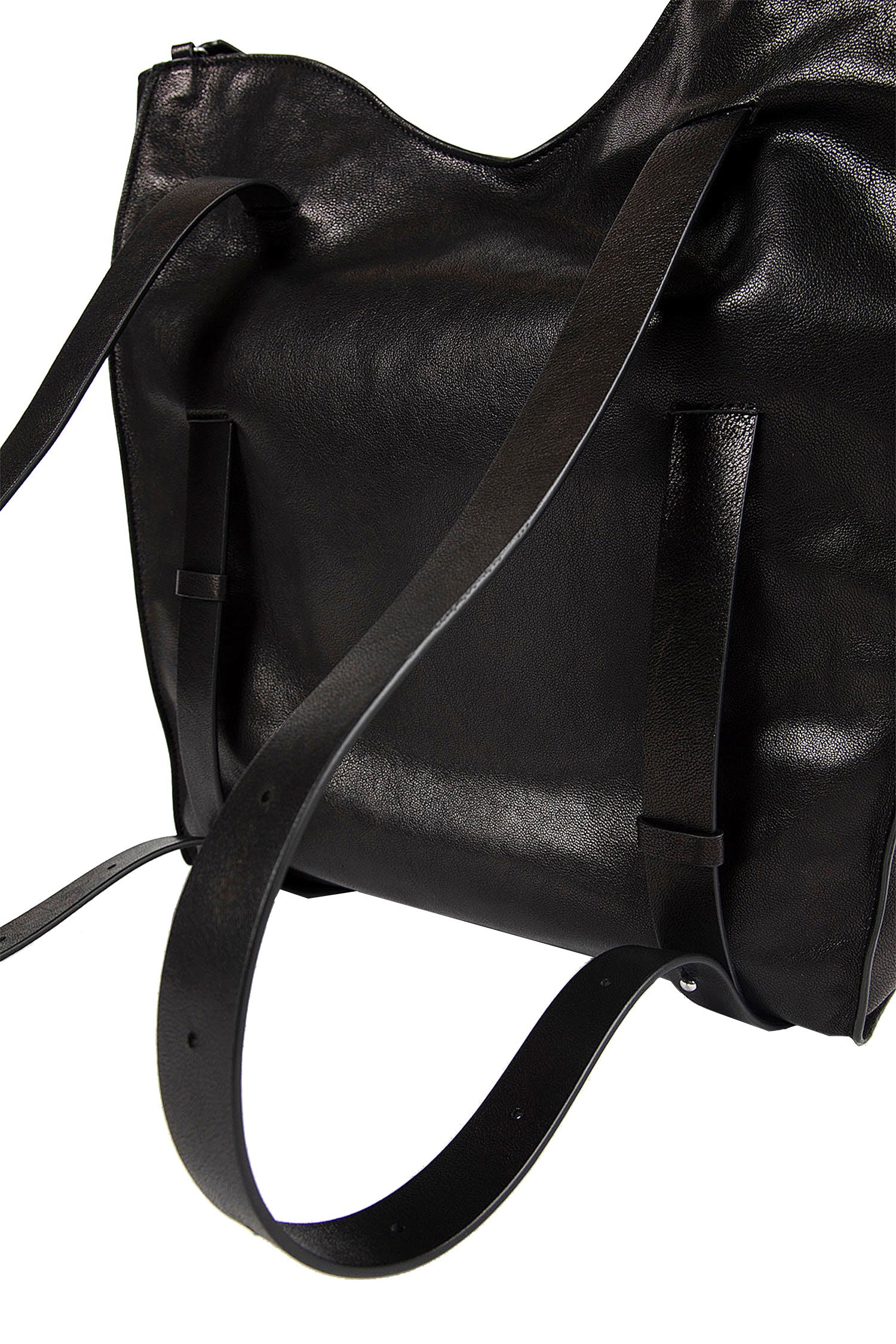 Akim Medium Shoulder Bag
