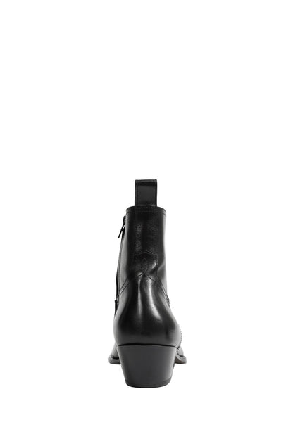 Imme Pointy Ankle Boots