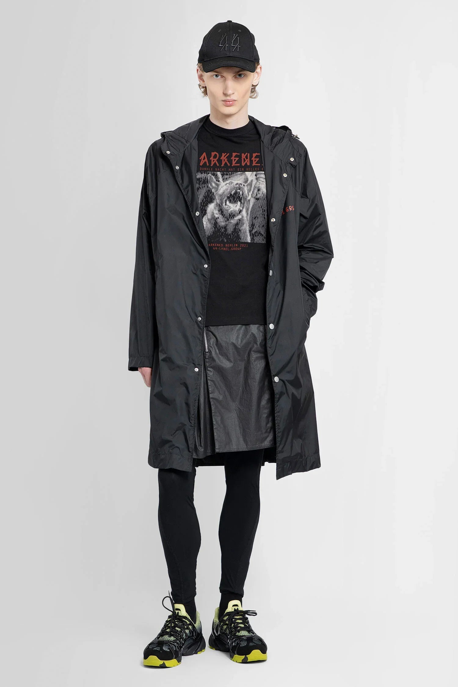 44 LABEL GROUP MAN BLACK COATS - Antonioli.eu