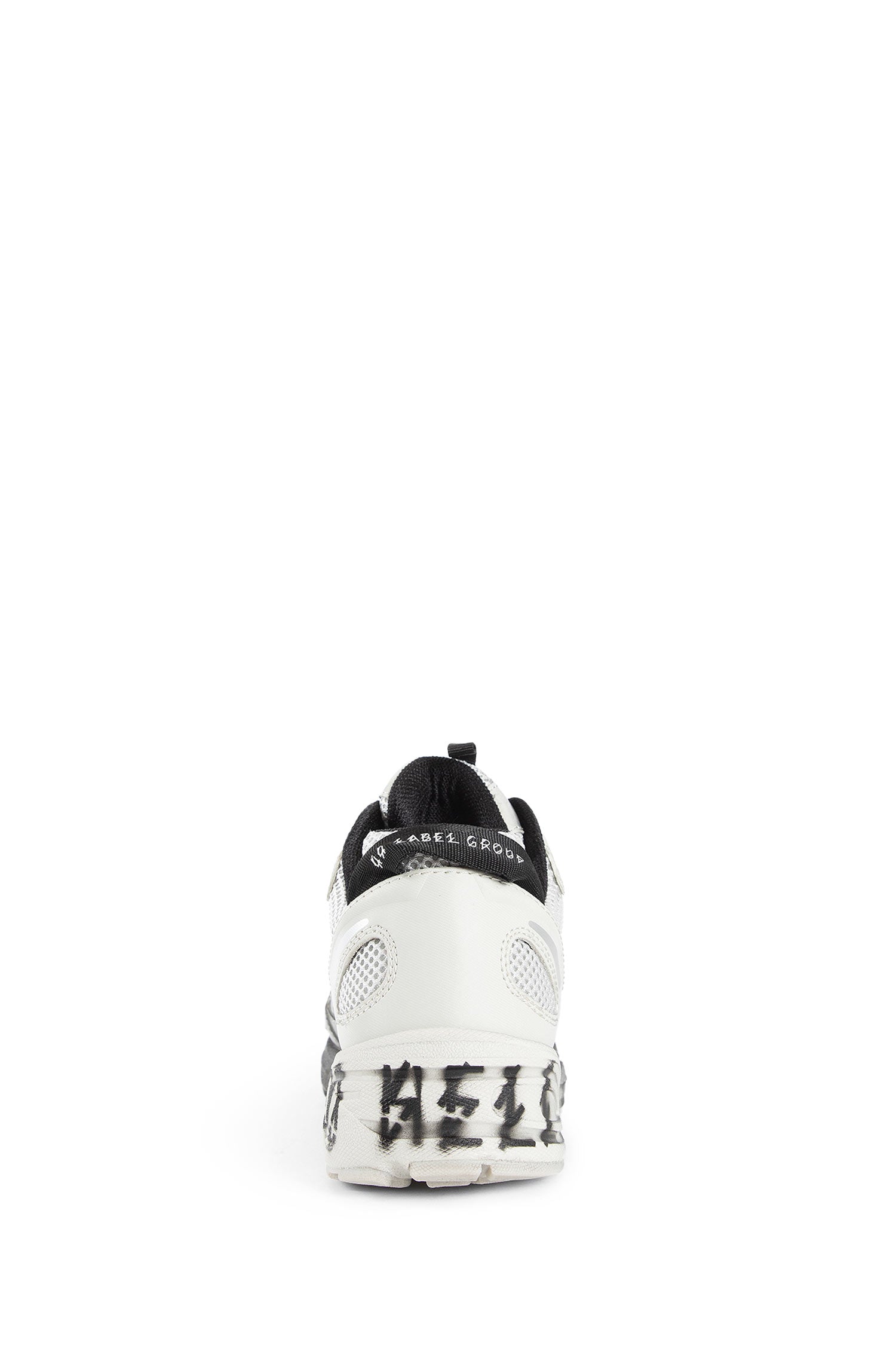 Dragger Sneakers