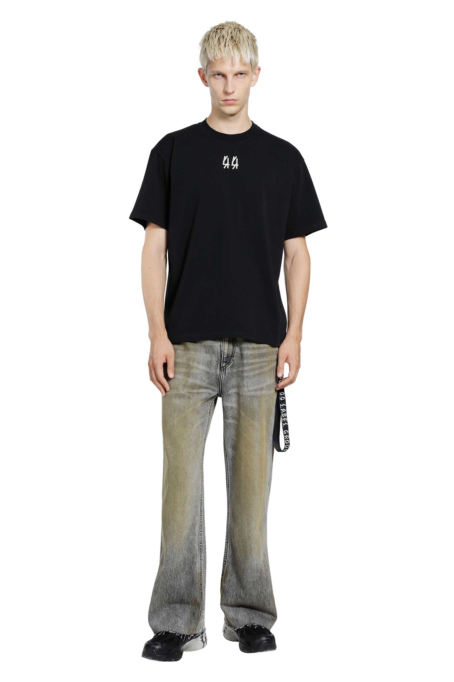 44 LABEL GROUP Sold Out Tee man