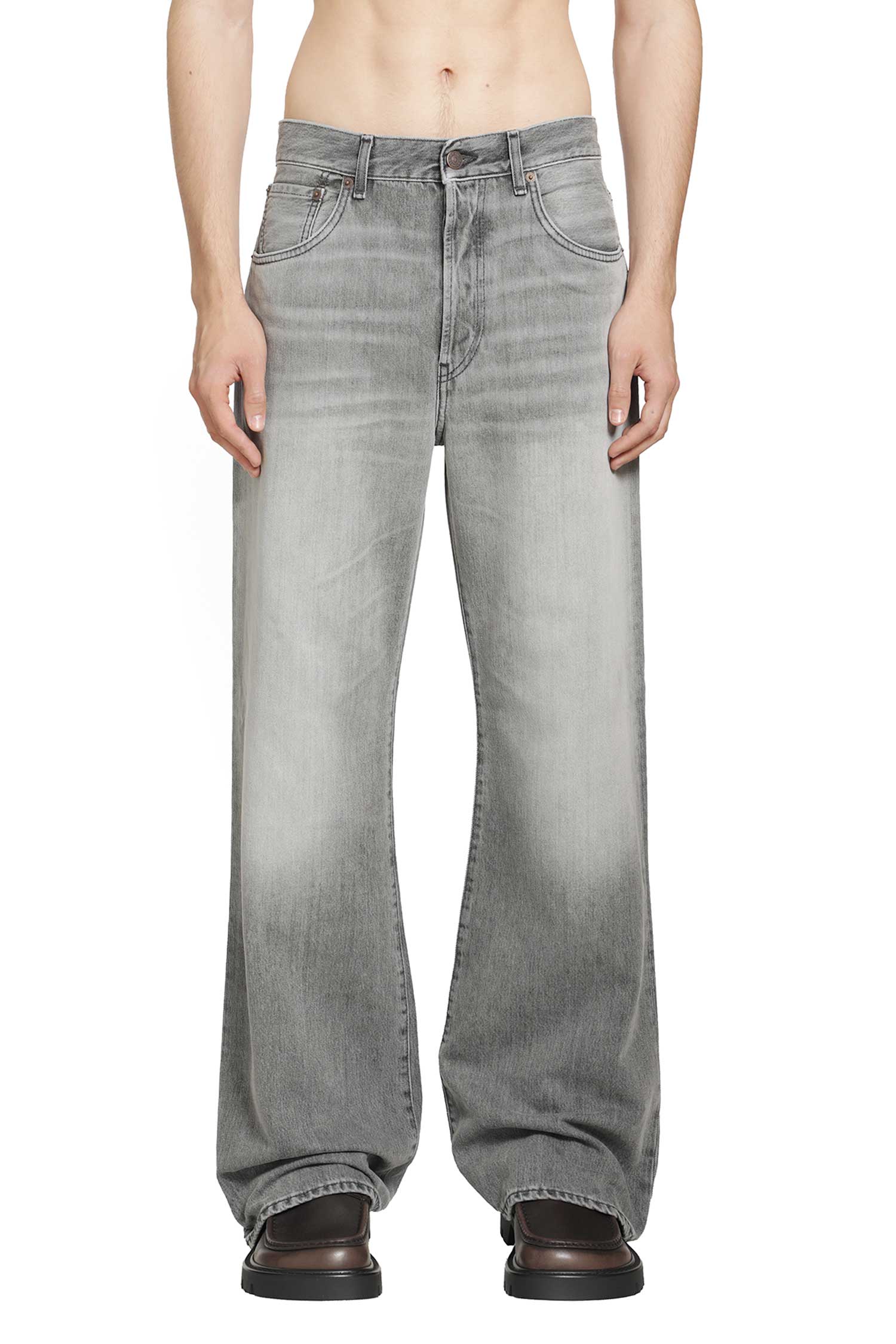 Loose Fit Jeans