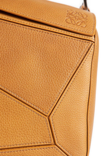Large Puzzle bag in Supple Grained Calfskin