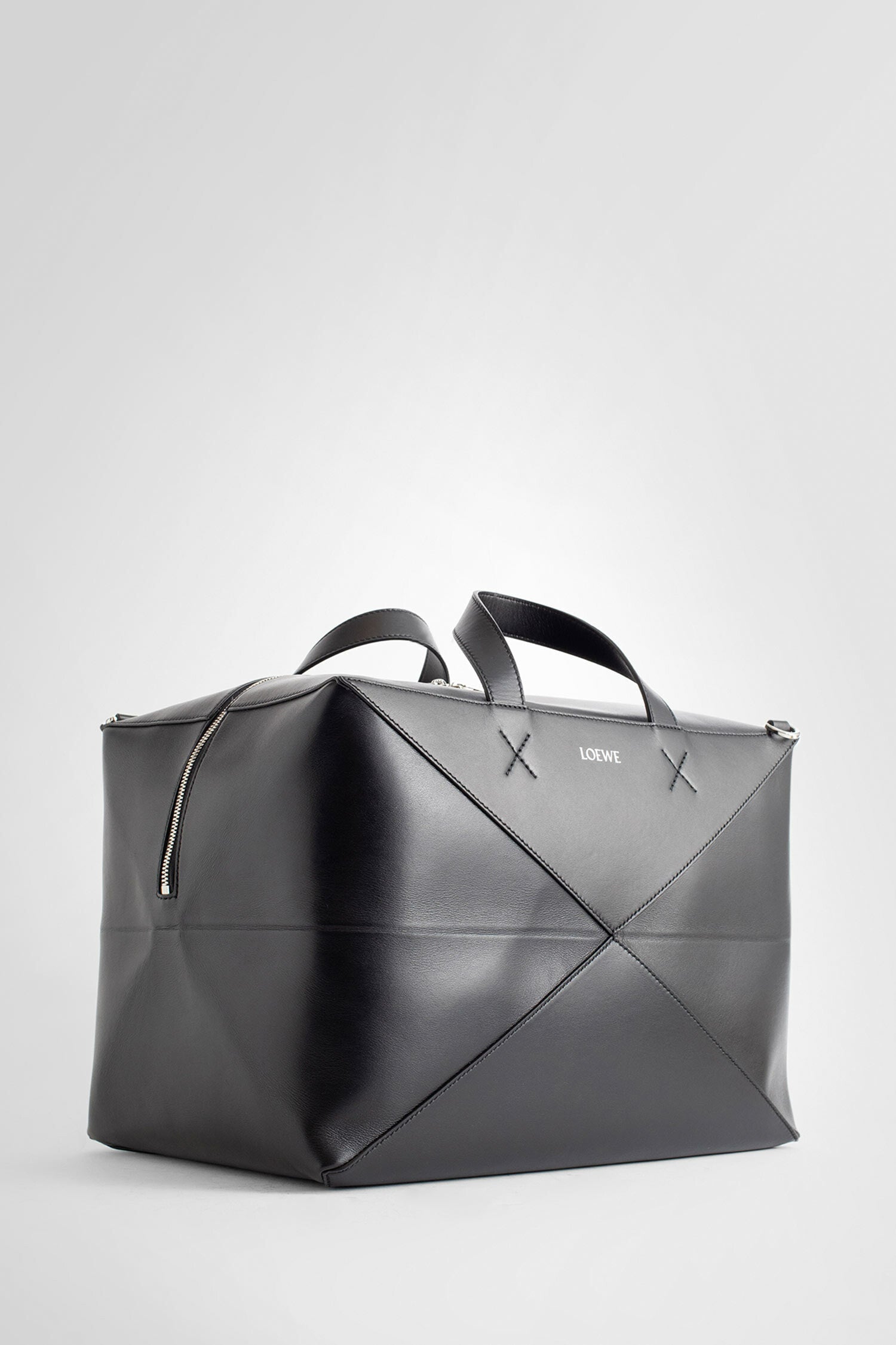 Loewe travel outlet bag