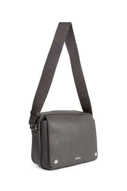 Pebble Medium Messenger Bag