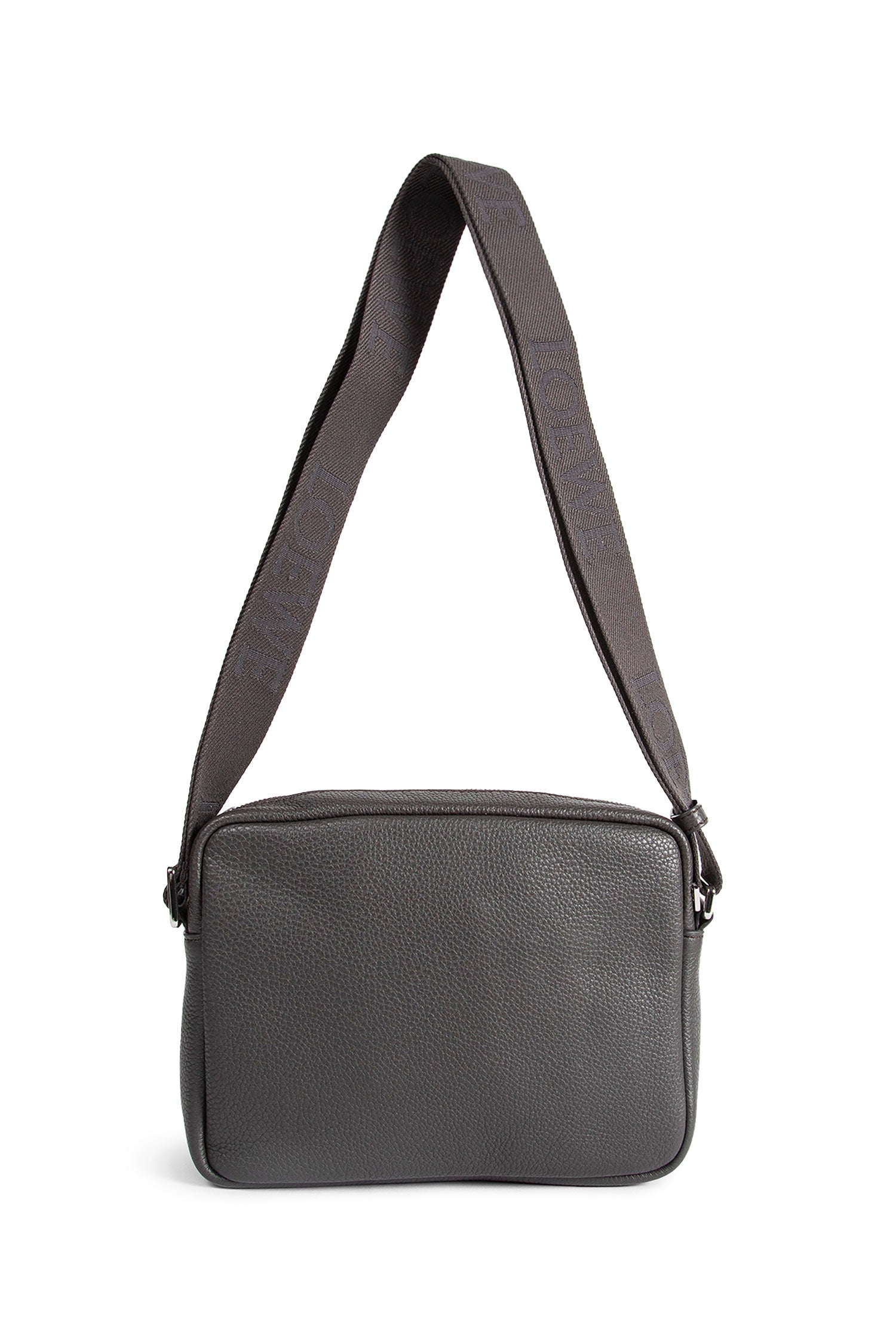 Pebble Medium Messenger Bag