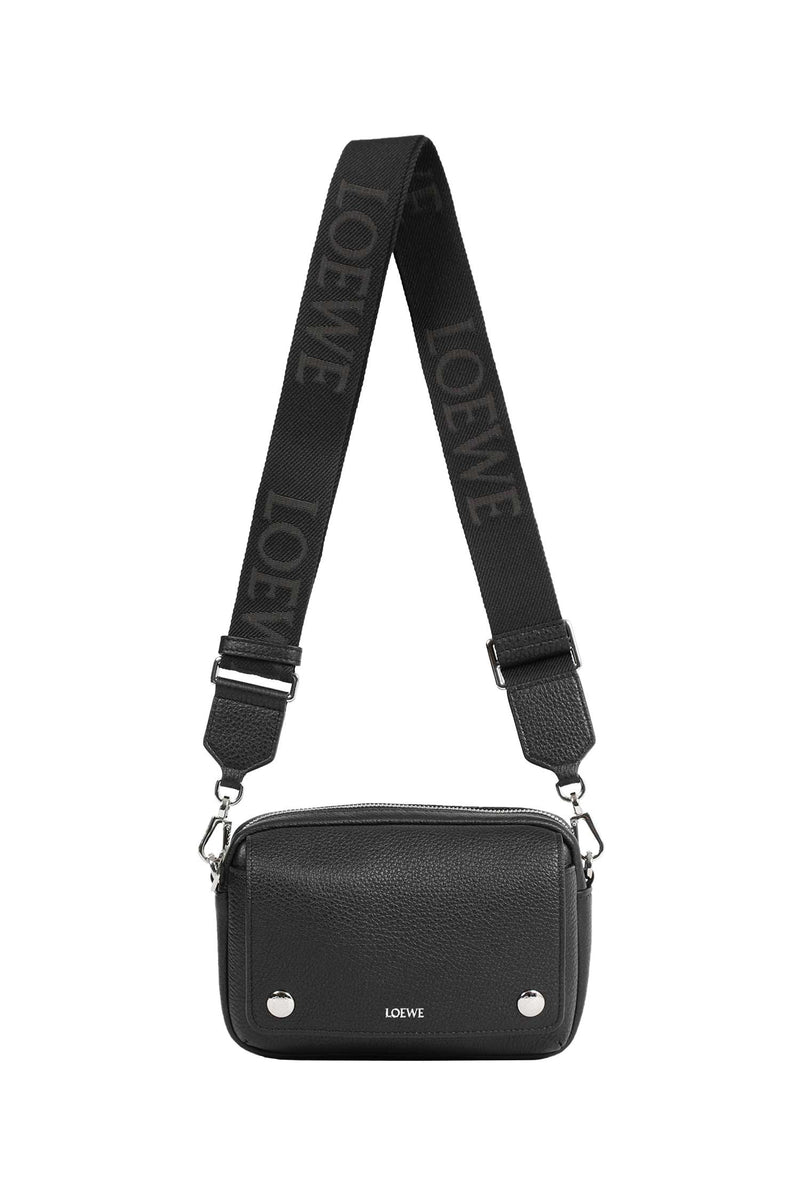 LOEWE Pebble Messenger Small man