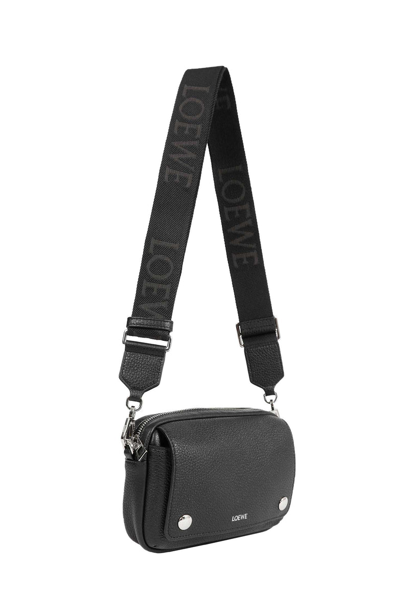 LOEWE Pebble Messenger Small man