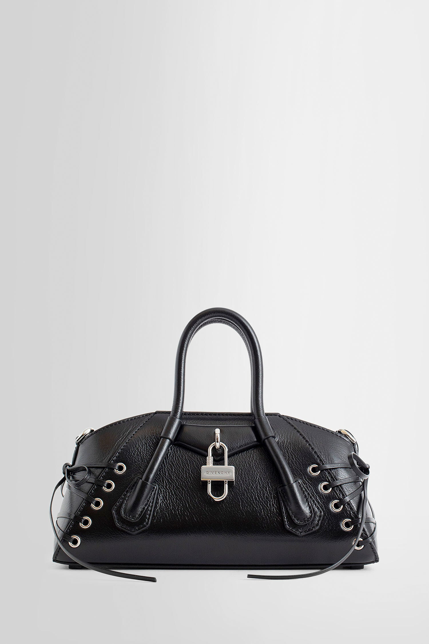 GIVENCHY WOMAN BLACK TOP HANDLE BAGS