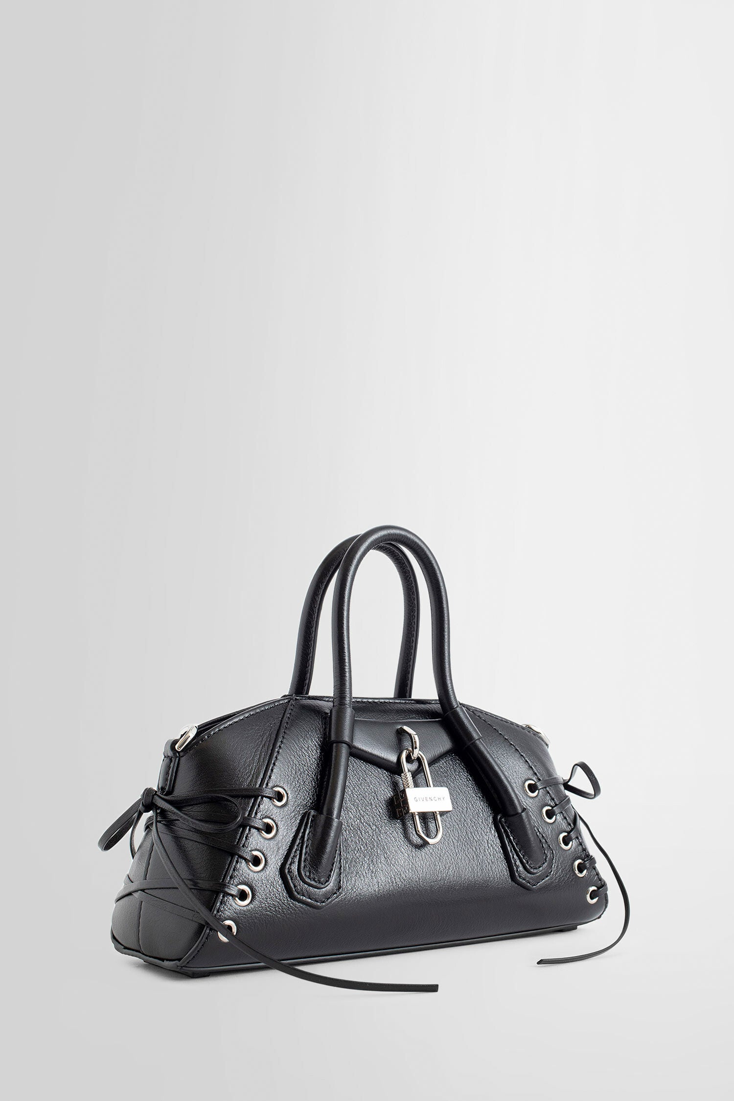 GIVENCHY WOMAN BLACK TOP HANDLE BAGS