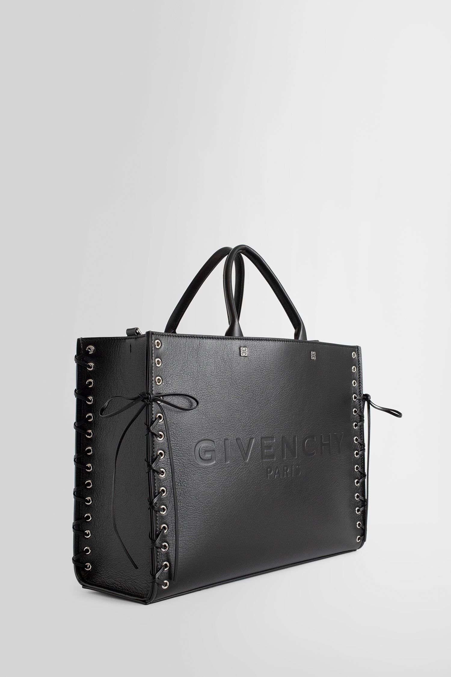 GIVENCHY WOMAN BLACK TOTE BAGS