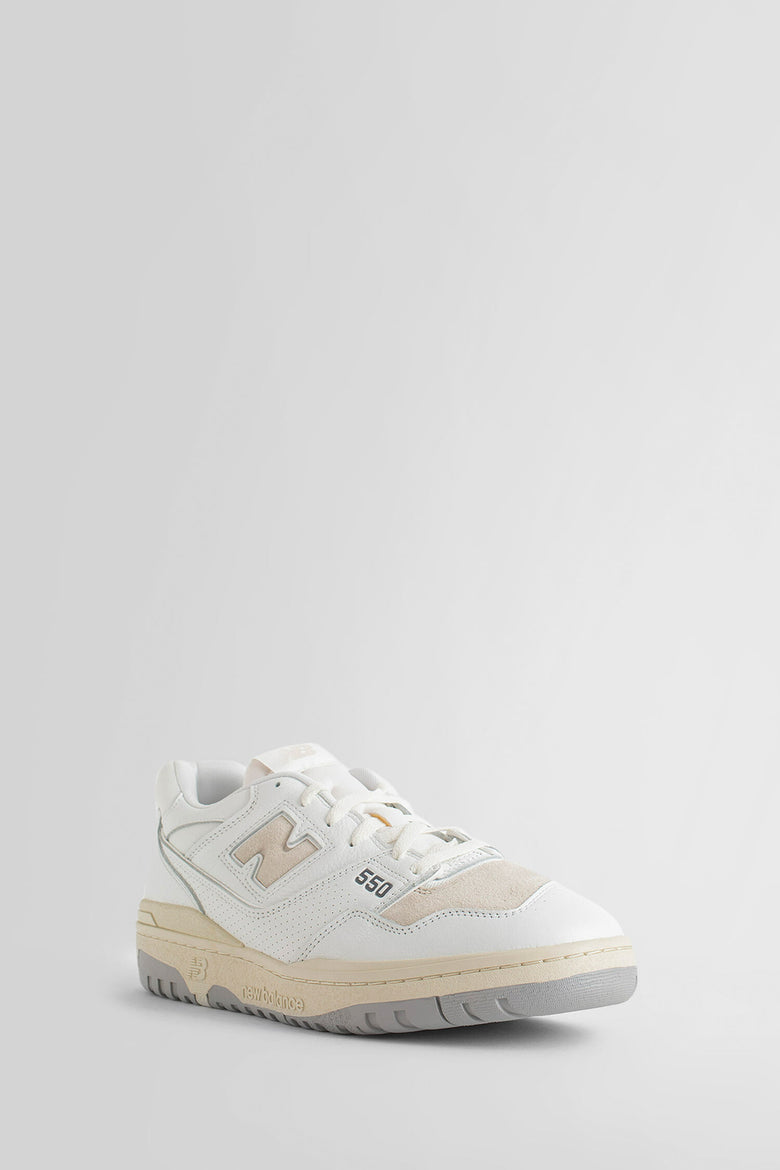 NEW BALANCE UNISEX WHITE SNEAKERS