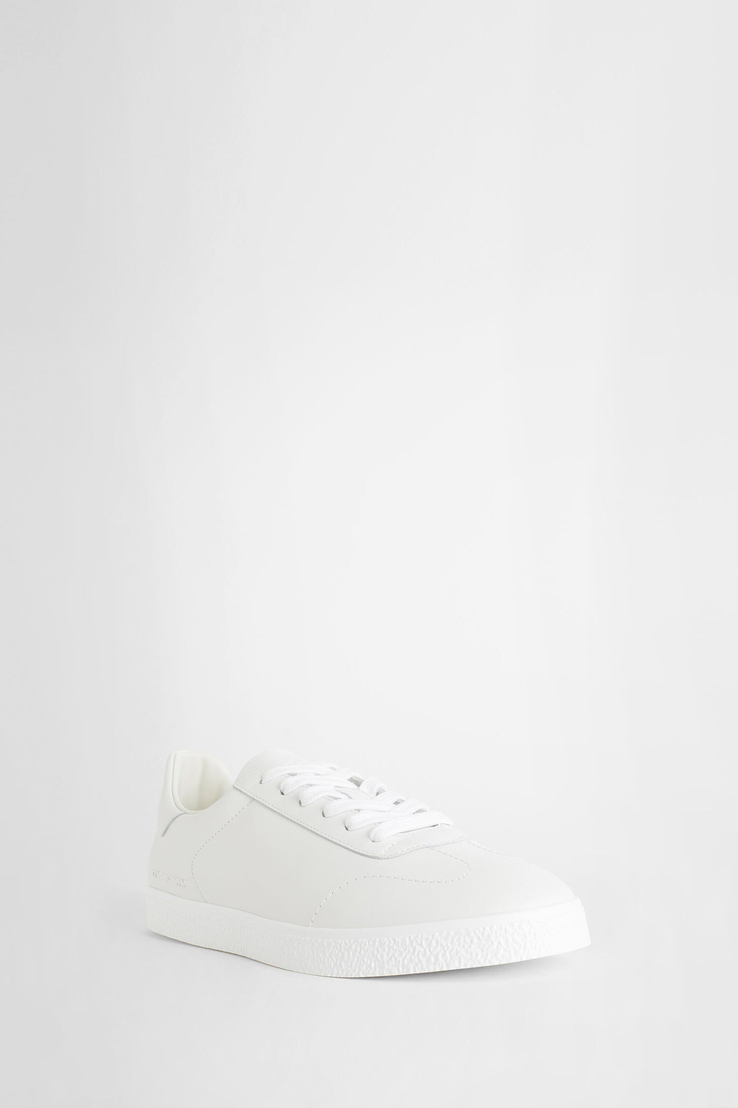 GIVENCHY WOMAN WHITE SNEAKERS