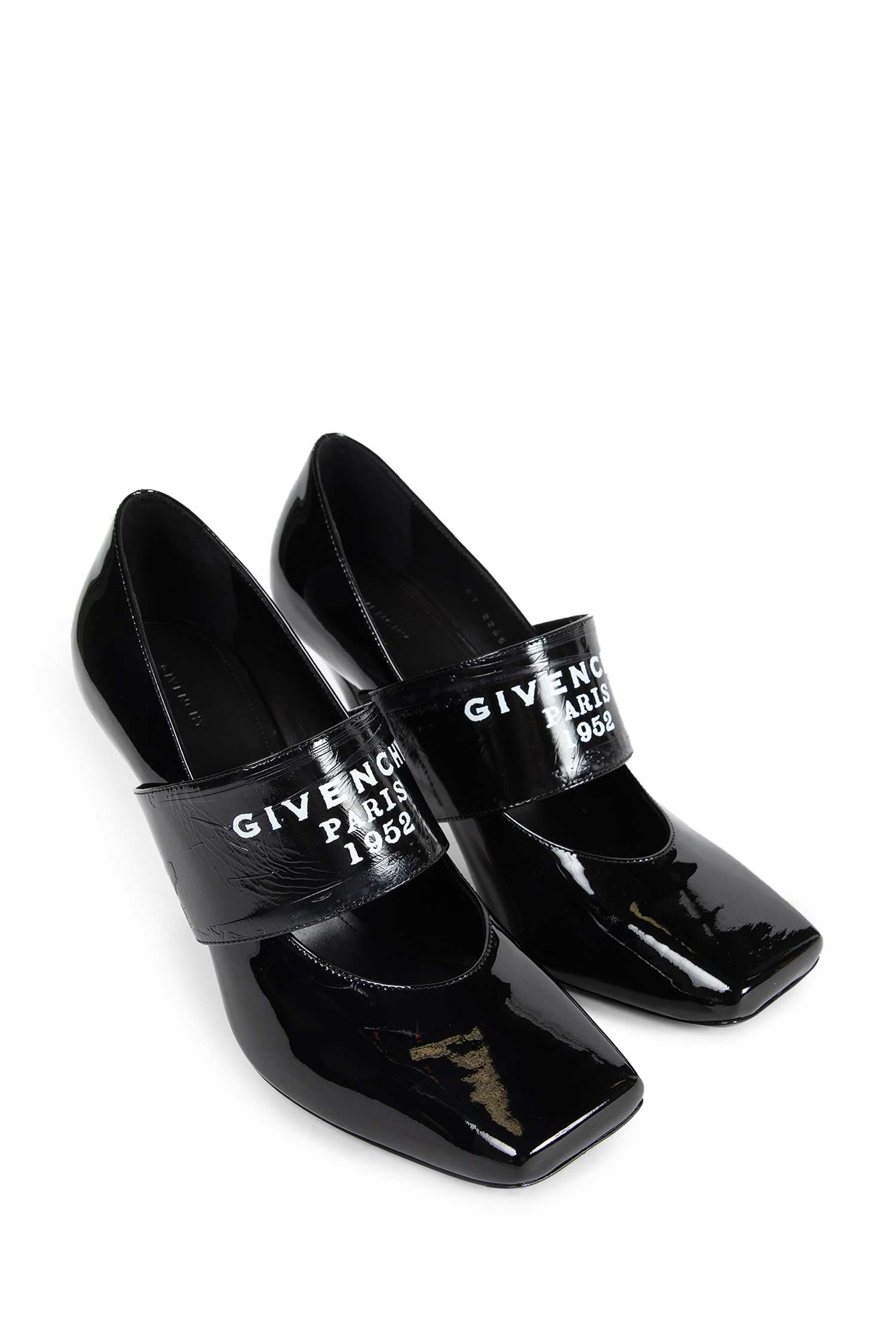 Sliced Square Tape Pumps