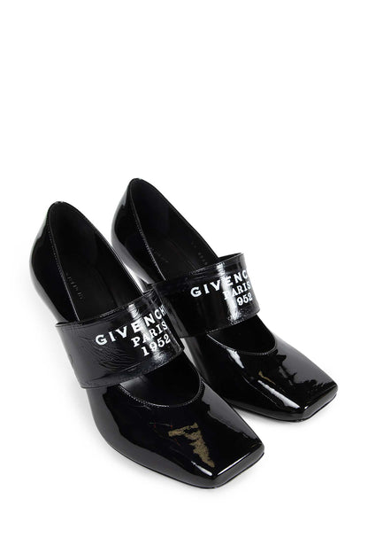 Sliced Square Tape Pumps