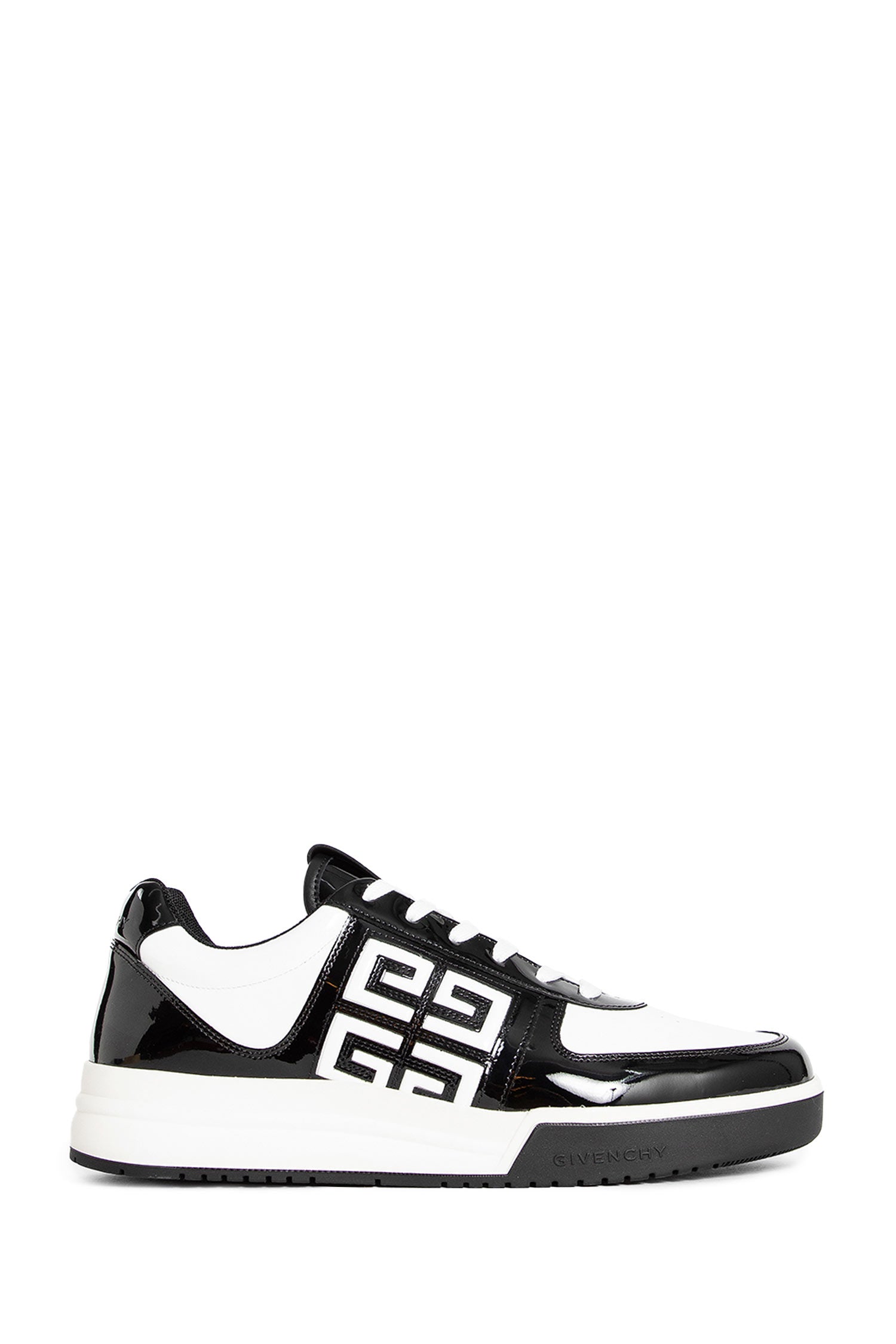 GIVENCHY MAN BLACK&WHITE SNEAKERS