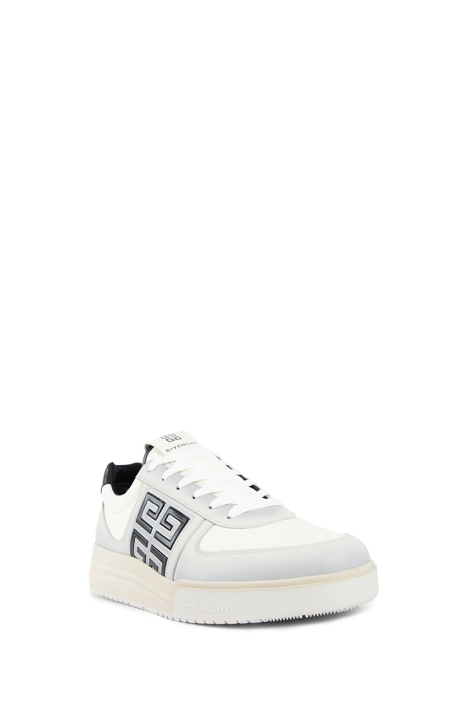 GIVENCHY MAN BLACK&WHITE SNEAKERS