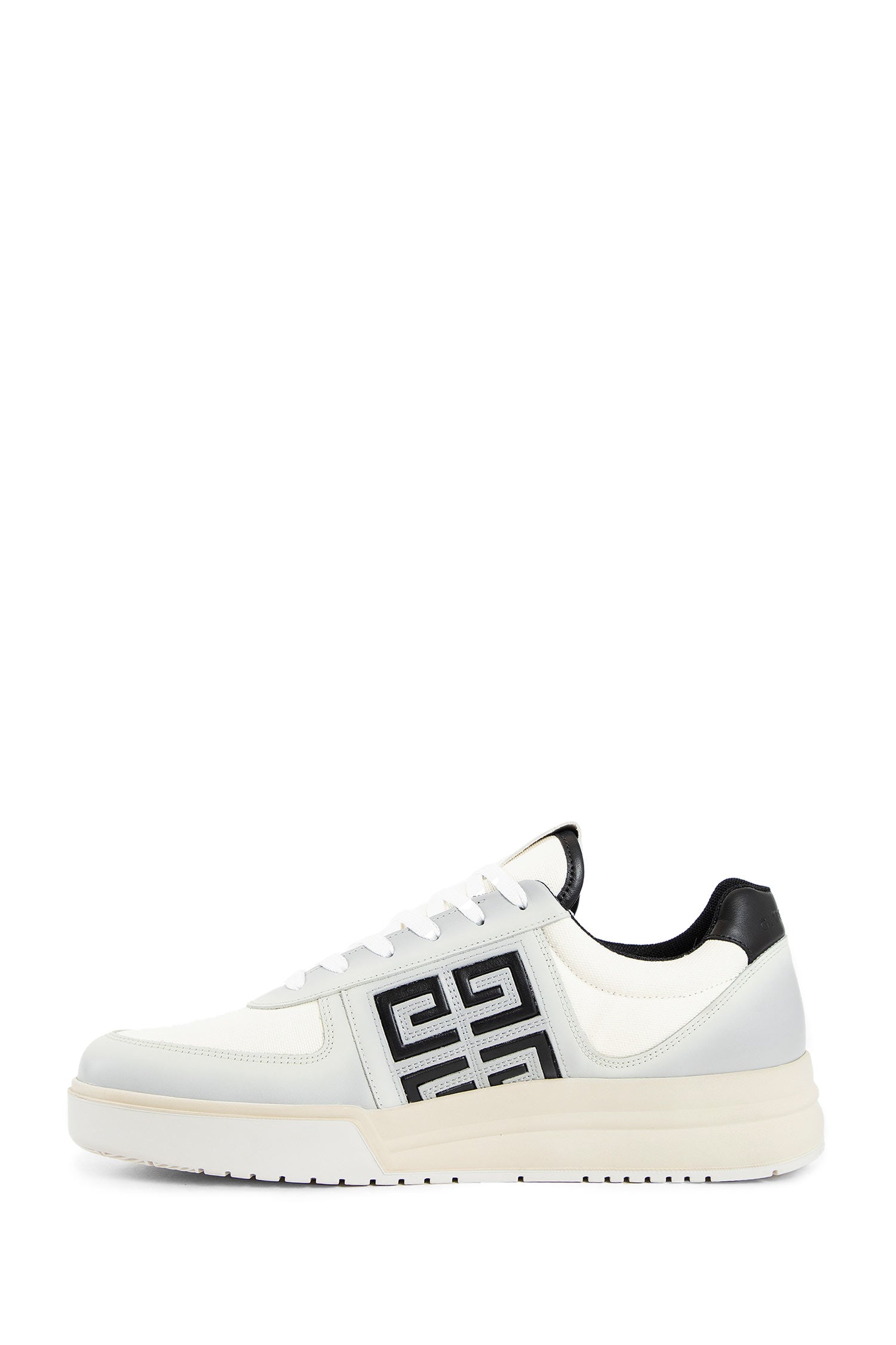 GIVENCHY MAN BLACK&WHITE SNEAKERS