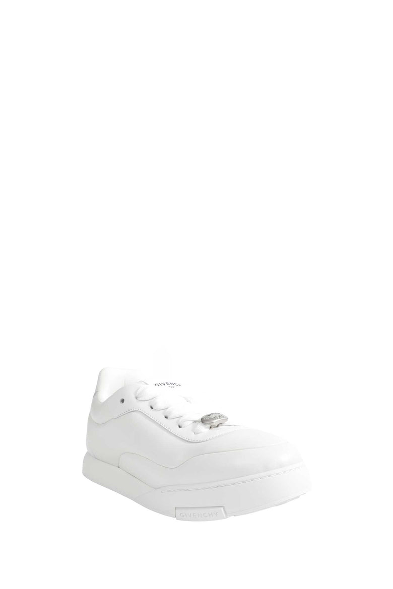 
              GIVENCHY Yard Sneakers man
            