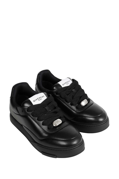 Yard Sneakers