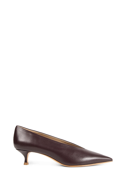 Babouche Kitten Pumps