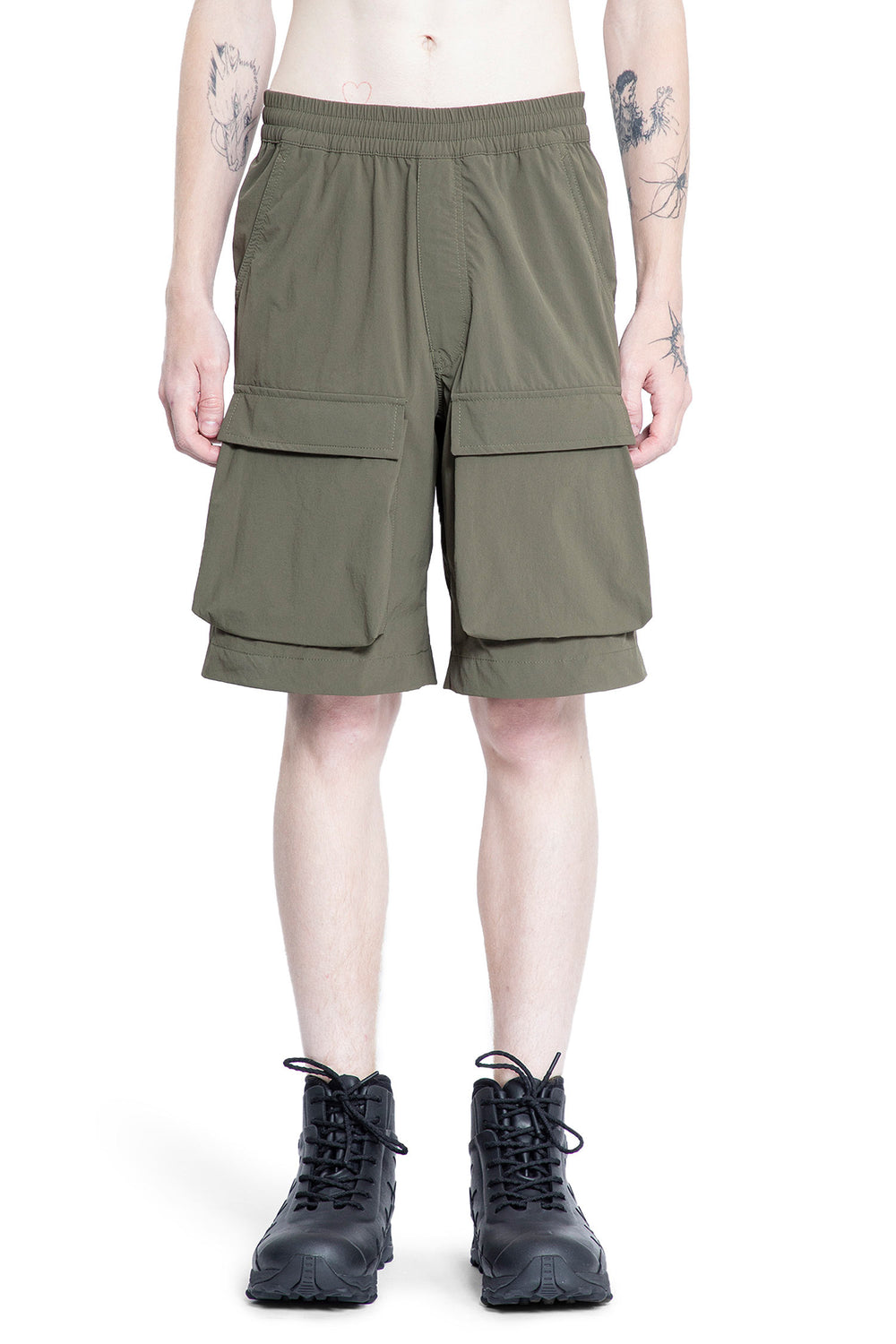 GIVENCHY MAN GREEN SHORTS & SKIRTS