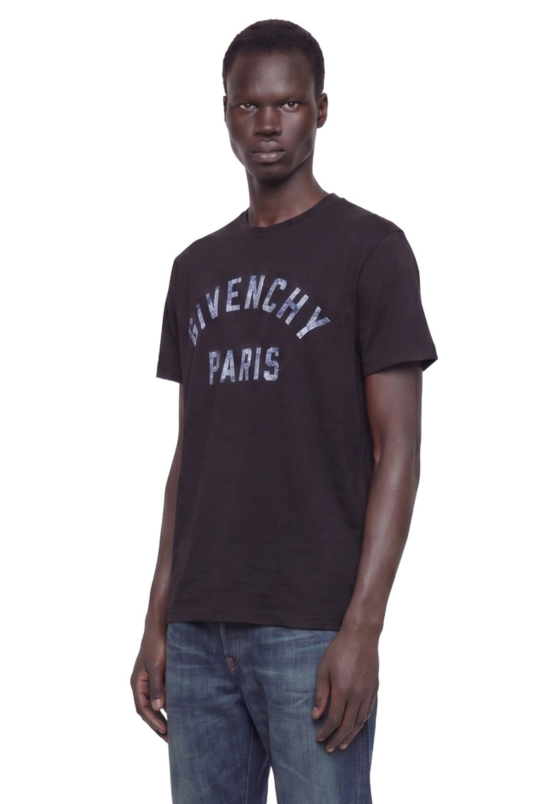 
              GIVENCHY Front Graphic Logo T-Shirt man
            