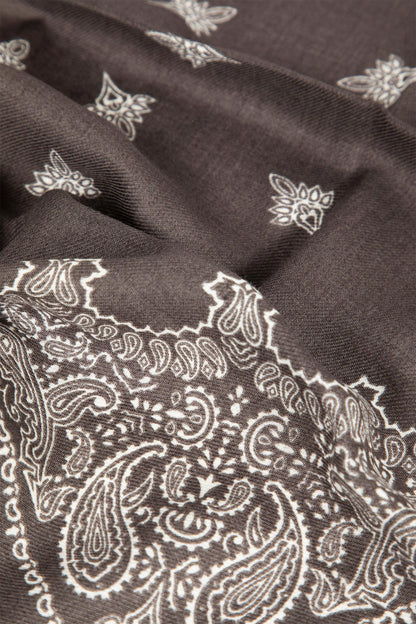 DESTIN MAN GREY SCARVES