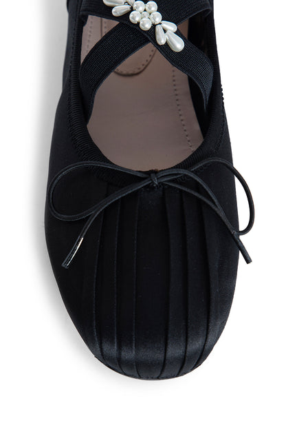Embellished Ballerina Grip