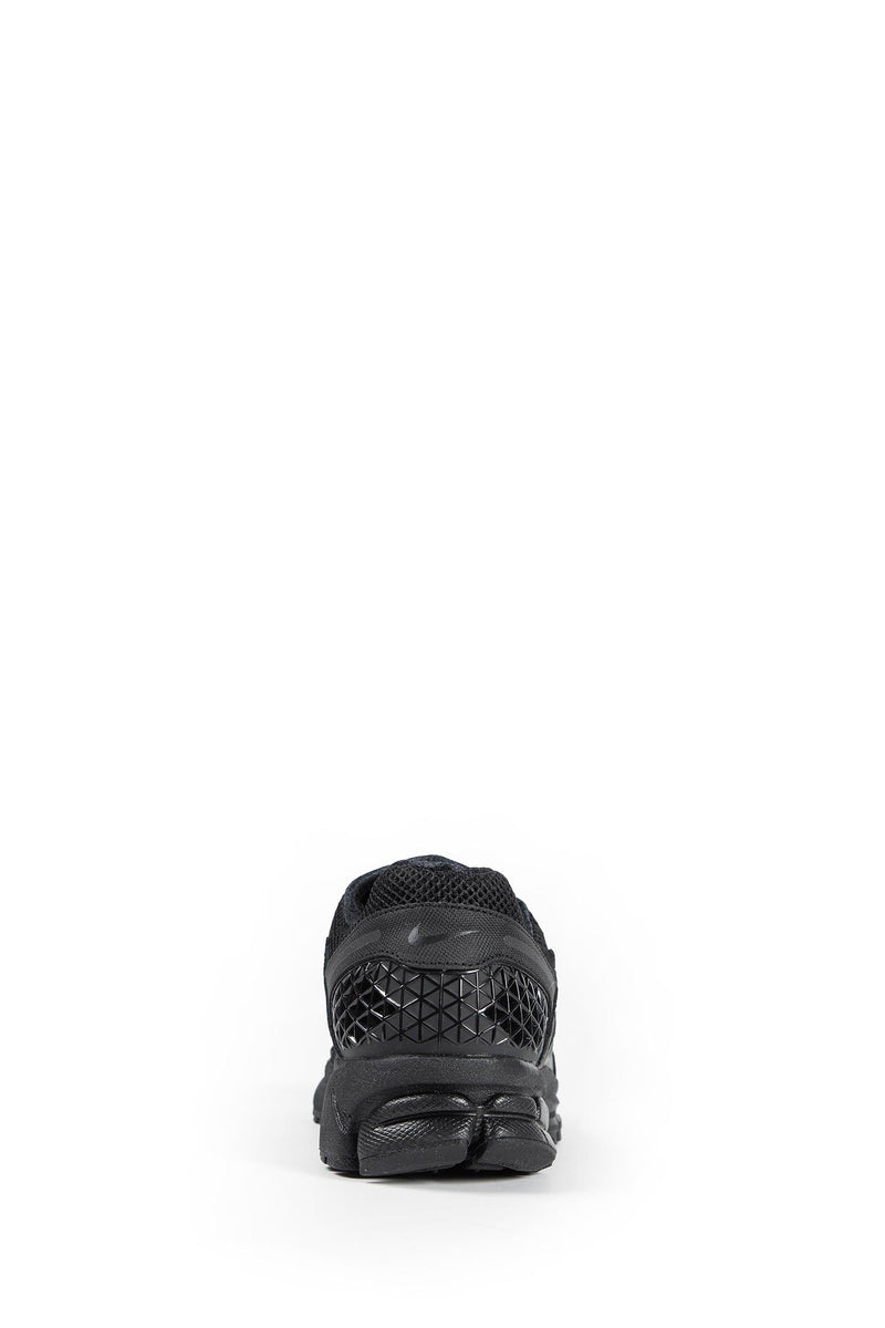 NIKE Zoom Vomero 5 Sneakers unisex