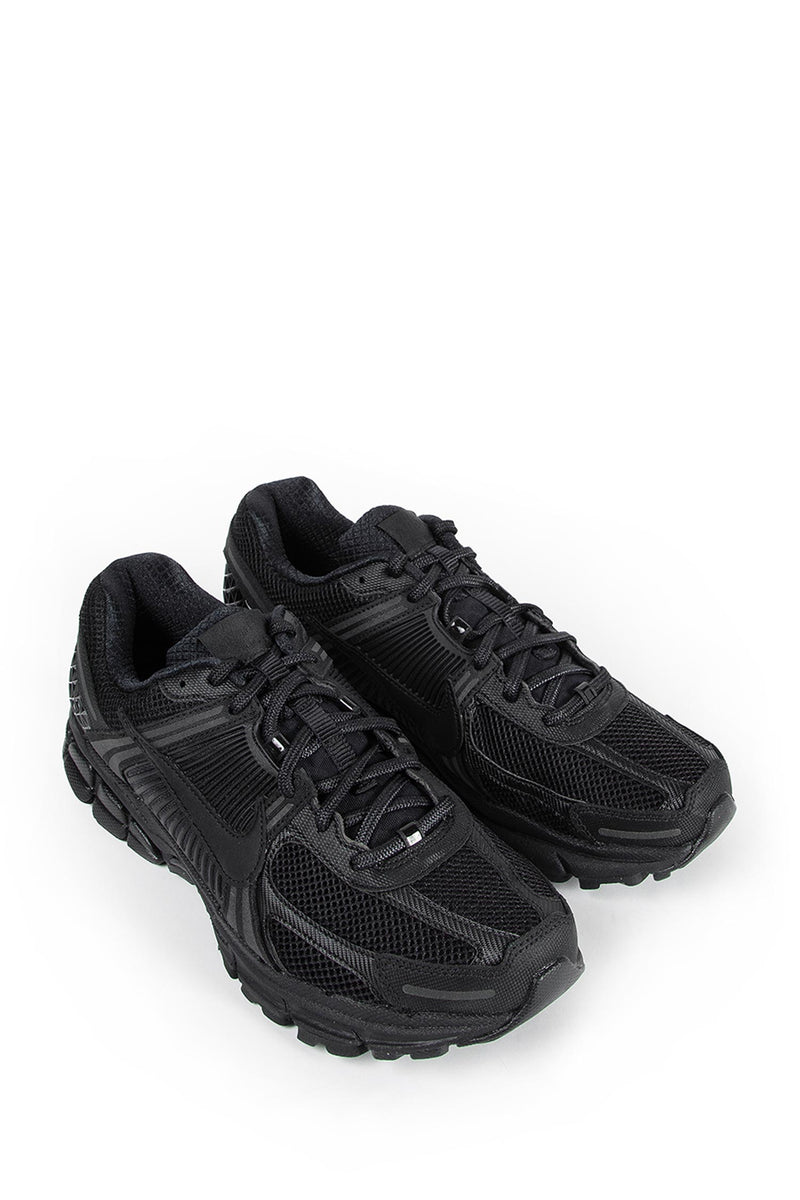 NIKE Zoom Vomero 5 Sneakers unisex