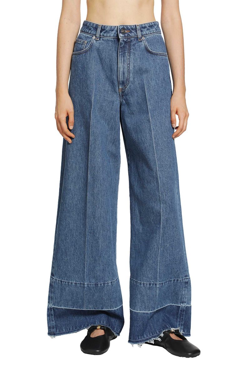 
              GIVENCHY GIVENCHY WOMAN  TROUSERS woman
            