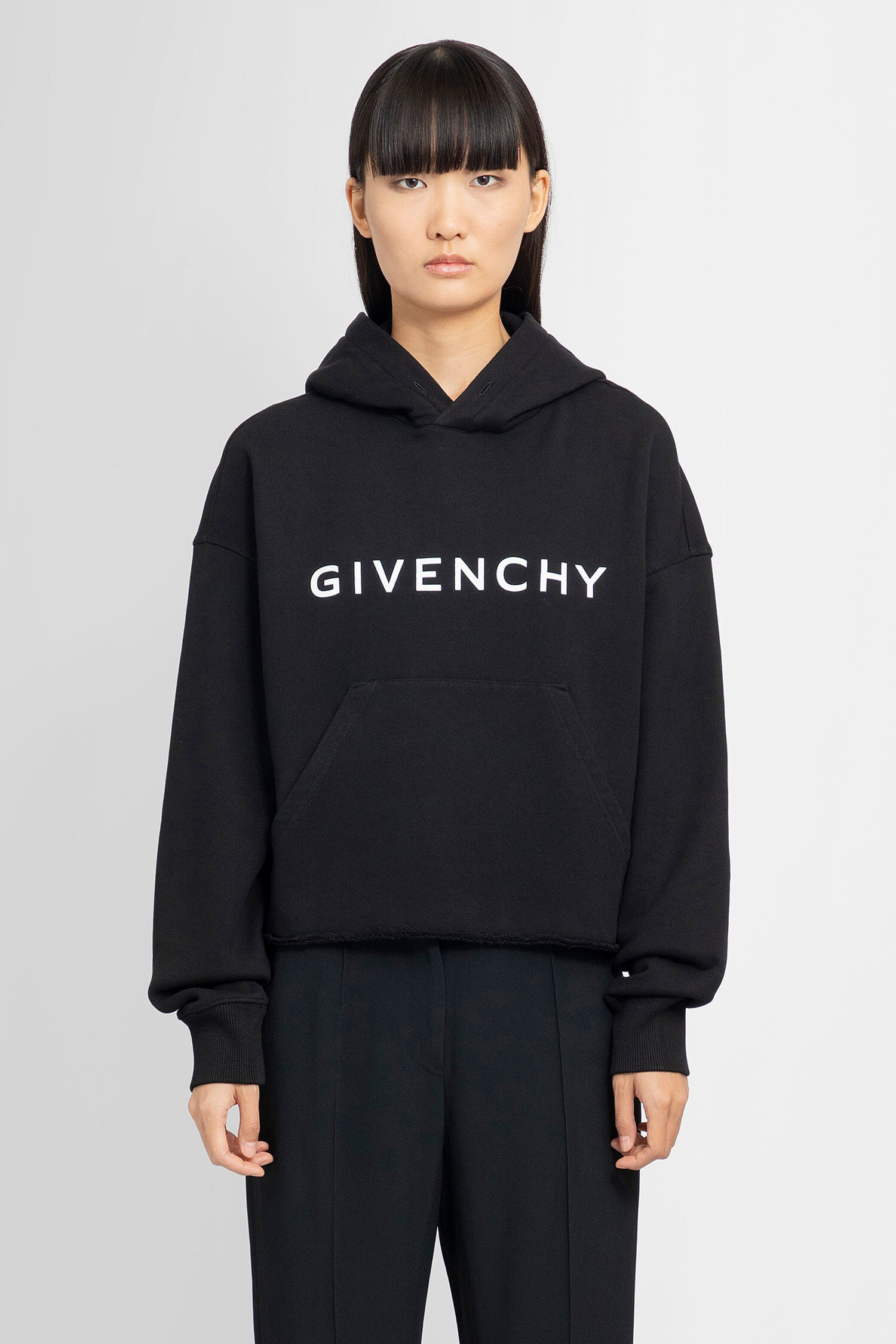 GIVENCHY WOMAN BLACK SWEATSHIRTS