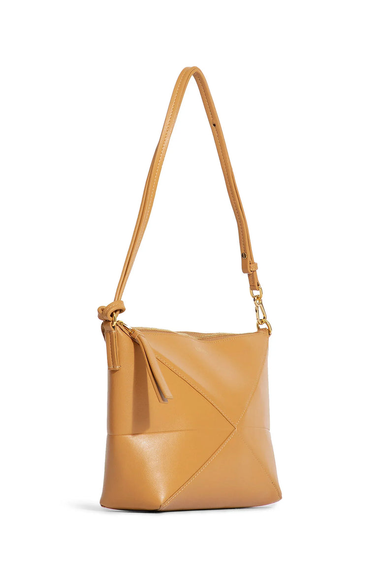 LOEWE WOMAN BROWN SHOULDER BAGS - Antonioli.eu