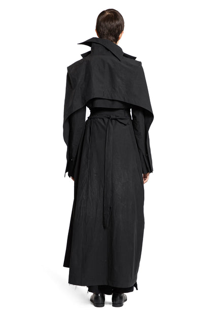 YEHUAFAN WOMAN BLACK COATS