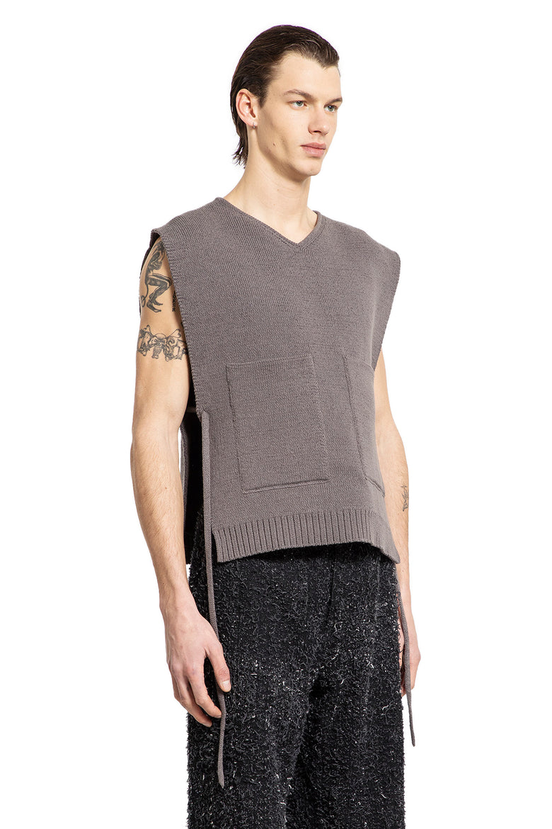 Tape Knit Vest
