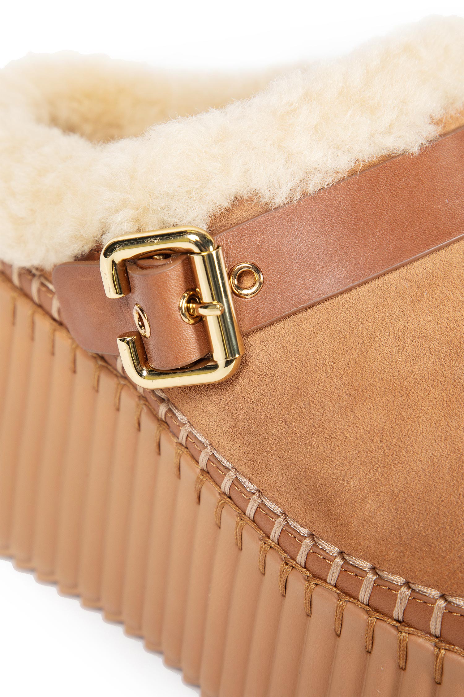 CHLOÉ WOMAN BROWN BOOTS