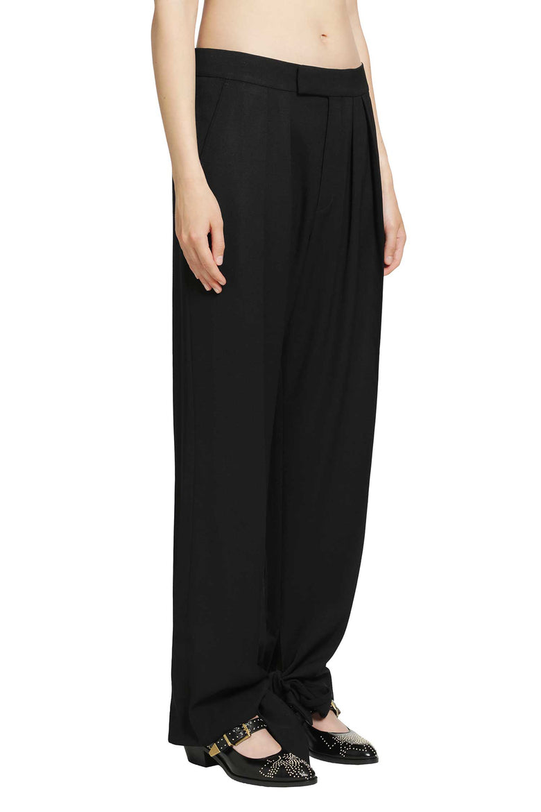 
              CHLOÉ Pleated Tie-Hem Pants woman
            
