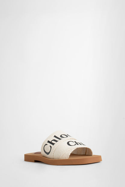 CHLOÉ WOMAN WHITE SANDALS & SLIDES